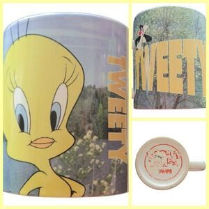 Vintage Tweety Bird & Sylvester Cat Looney Tunes Warner Bros. 1996 Coffee Cup
